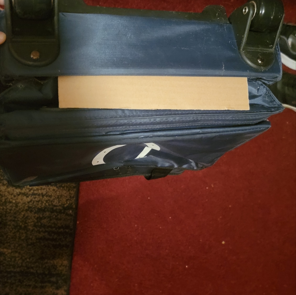 Colts cooler on wheels